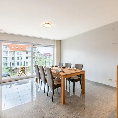 Apartment Within Walking Distance Of The *
